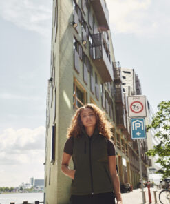 Padded Softshell Vest Women - Image 5