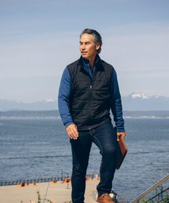 Pemberton Hybrid Vest Men - Image 6