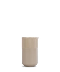 Alternative view of Inka maitokannu, beige