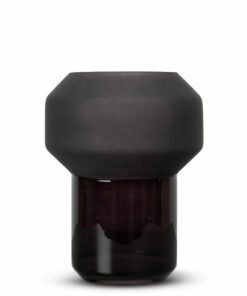 Maljakko Rikke, Tumman ruskea